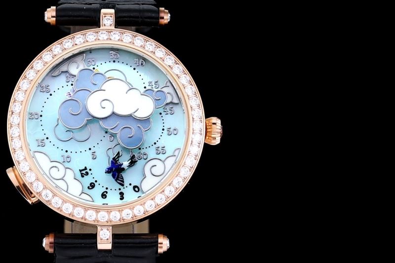 VAN CLEEF & ARPELS Watches